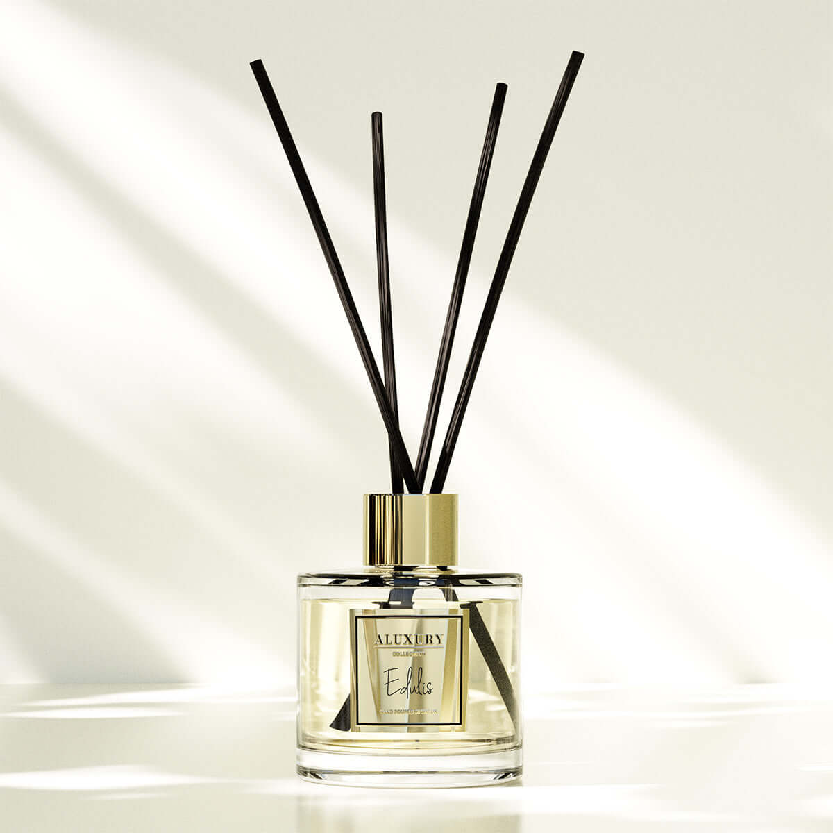 Edulis reed diffuser with black reeds by Aluxury