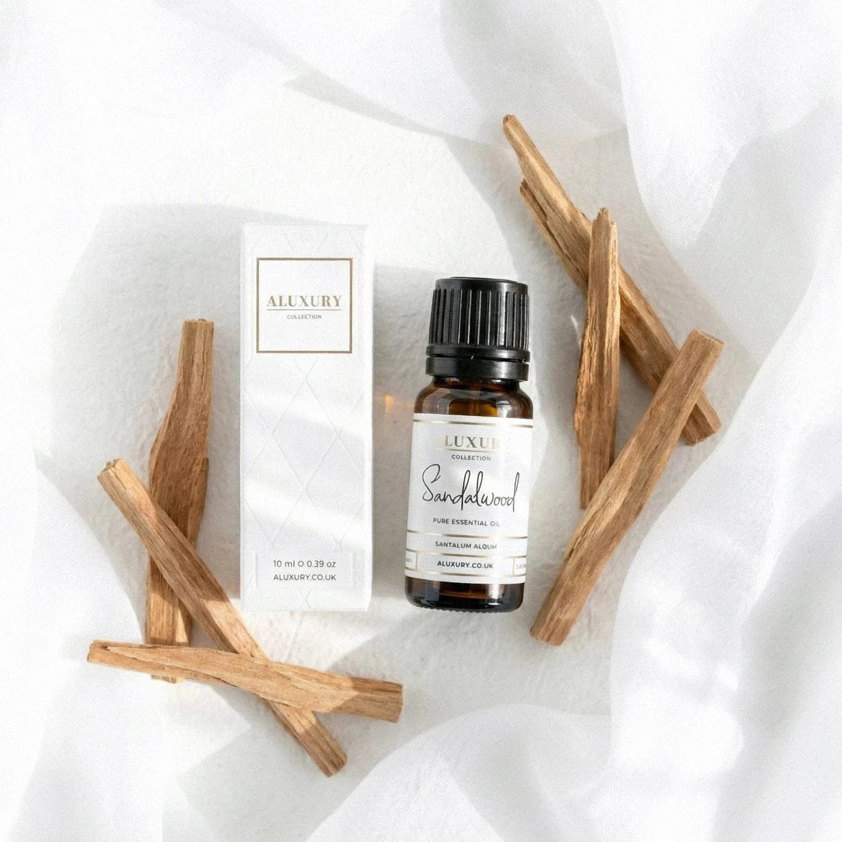 Luxury Sandalwood Essential Oil - Santalum Album with box and sandalwood heartwood