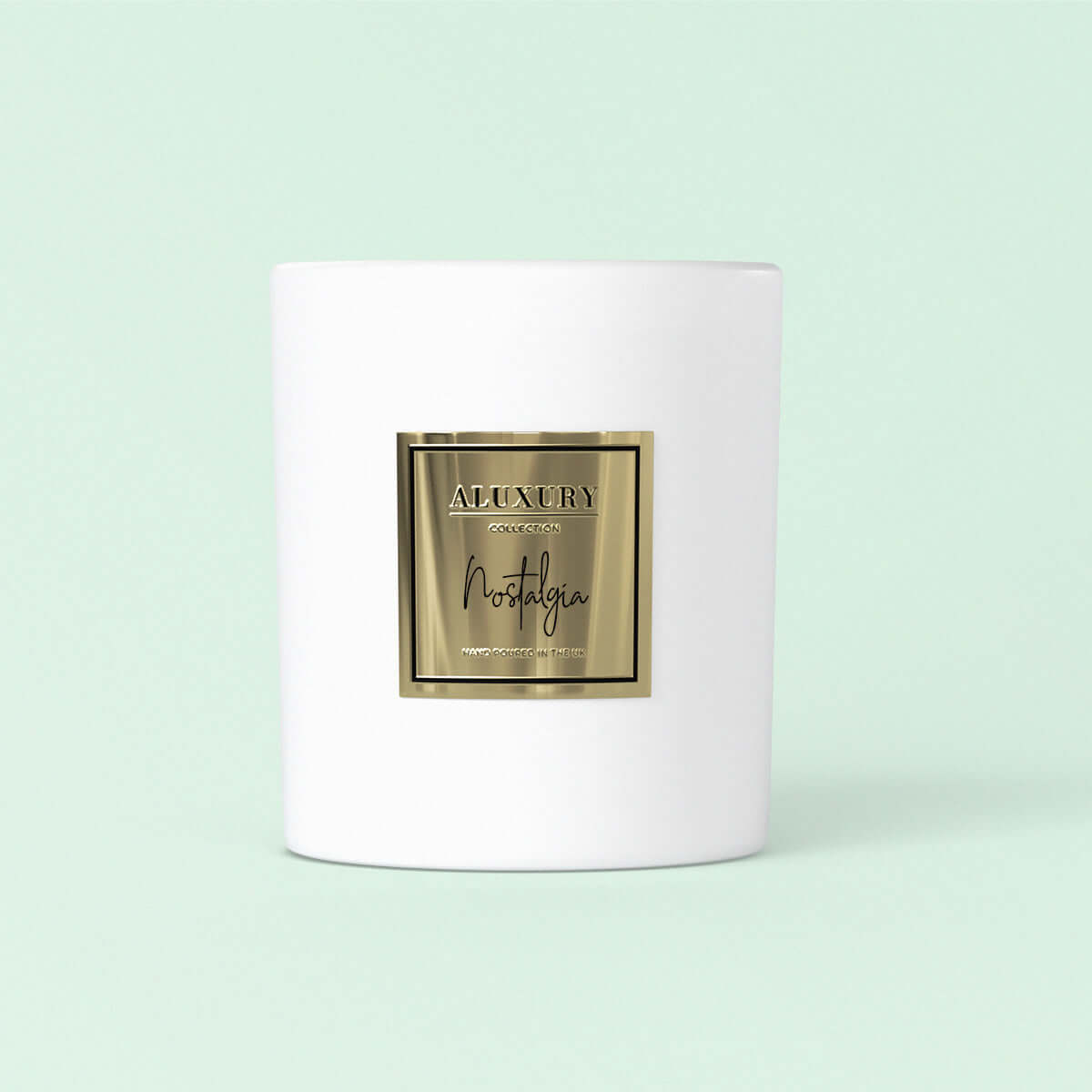 Nostalgia luxury scented candle made with essential oils by ALUXURY